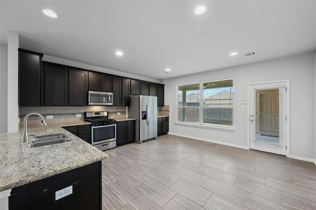 612 Palmilla Street Leander TX 78641