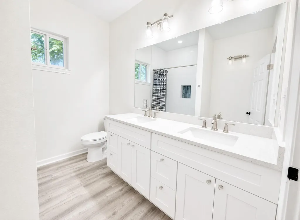 1401 W Seventh Taylor TX 76574