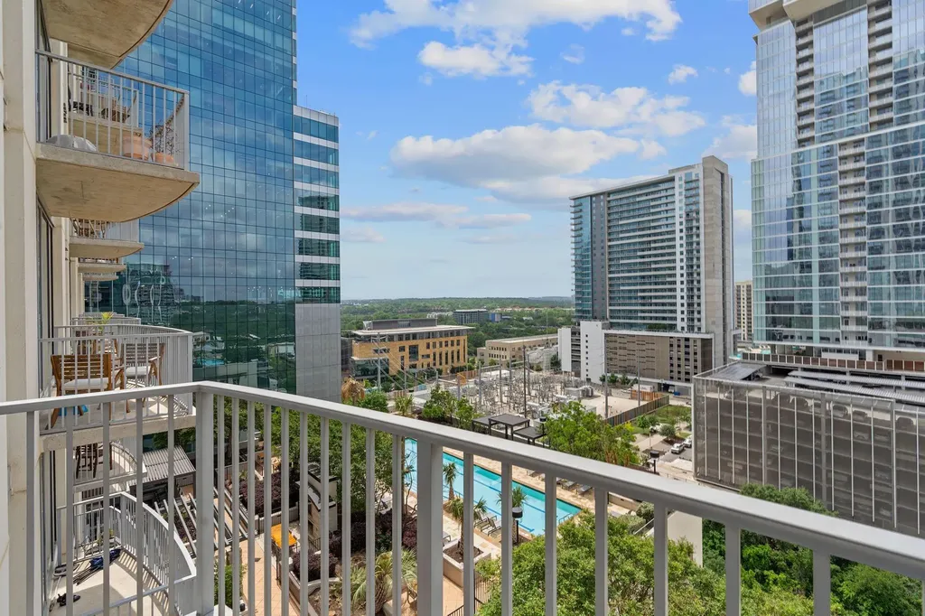 360 Nueces Street Austin TX 78701