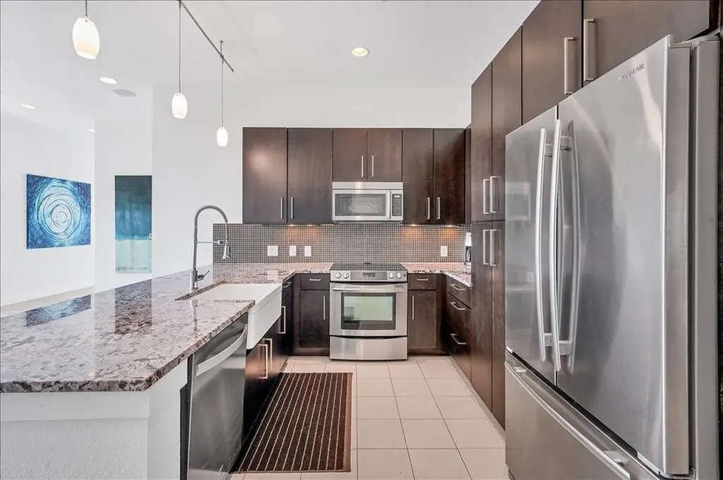 1101 Ivean Pearson Road Lago Vista TX 78645