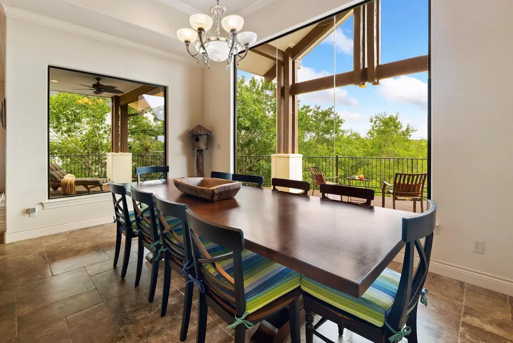 1231 Lake Shore Drive Spicewood TX 78669
