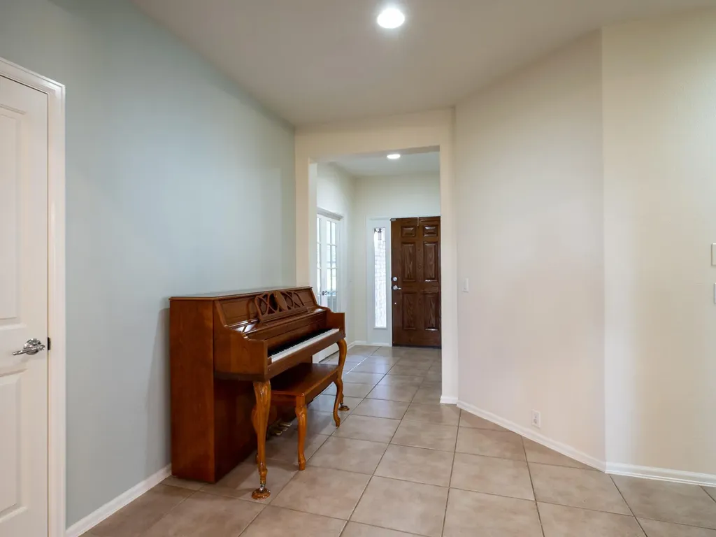 572 Big Meadow Road Austin TX 78737