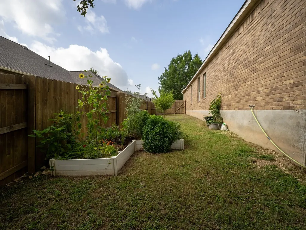 572 Big Meadow Road Austin TX 78737