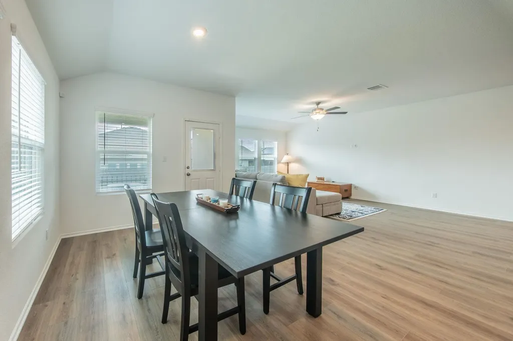 1704 Cobblecrest Lane Leander TX 78641