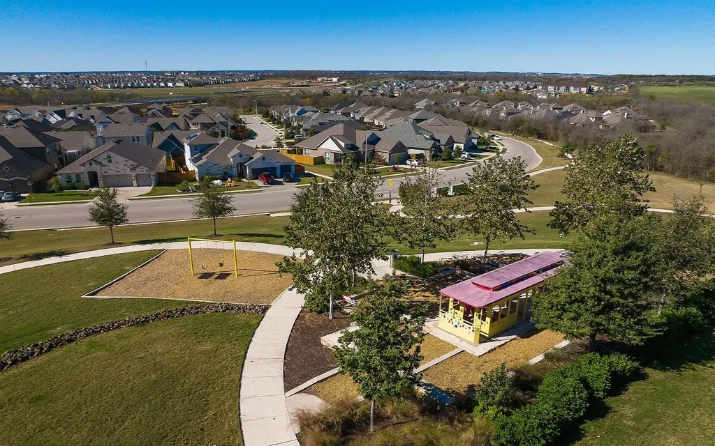 8705 Peafowl Street Austin TX 78744