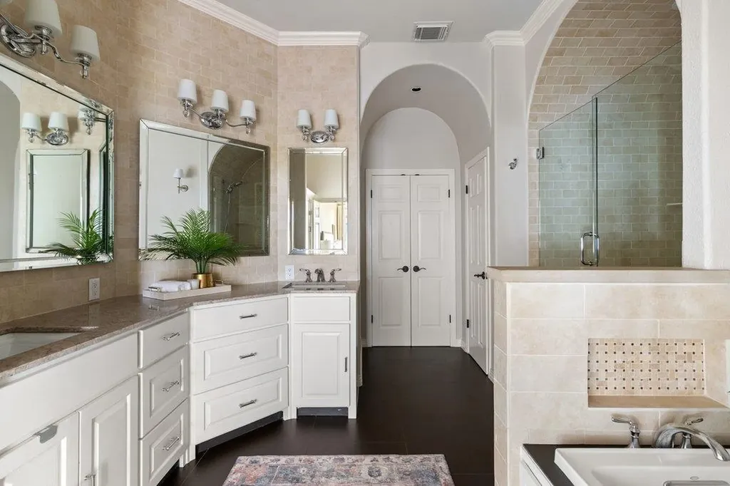 9905 Charthouse Cove Austin TX 78730