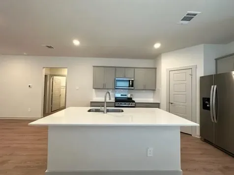 1316 Plymouth Road San Marcos TX 78666