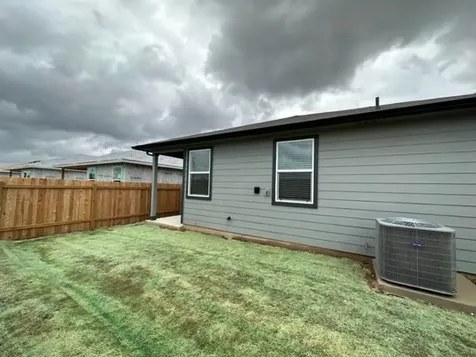 1316 Plymouth Road San Marcos TX 78666