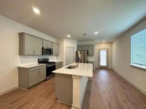 1316 Plymouth Road San Marcos TX 78666