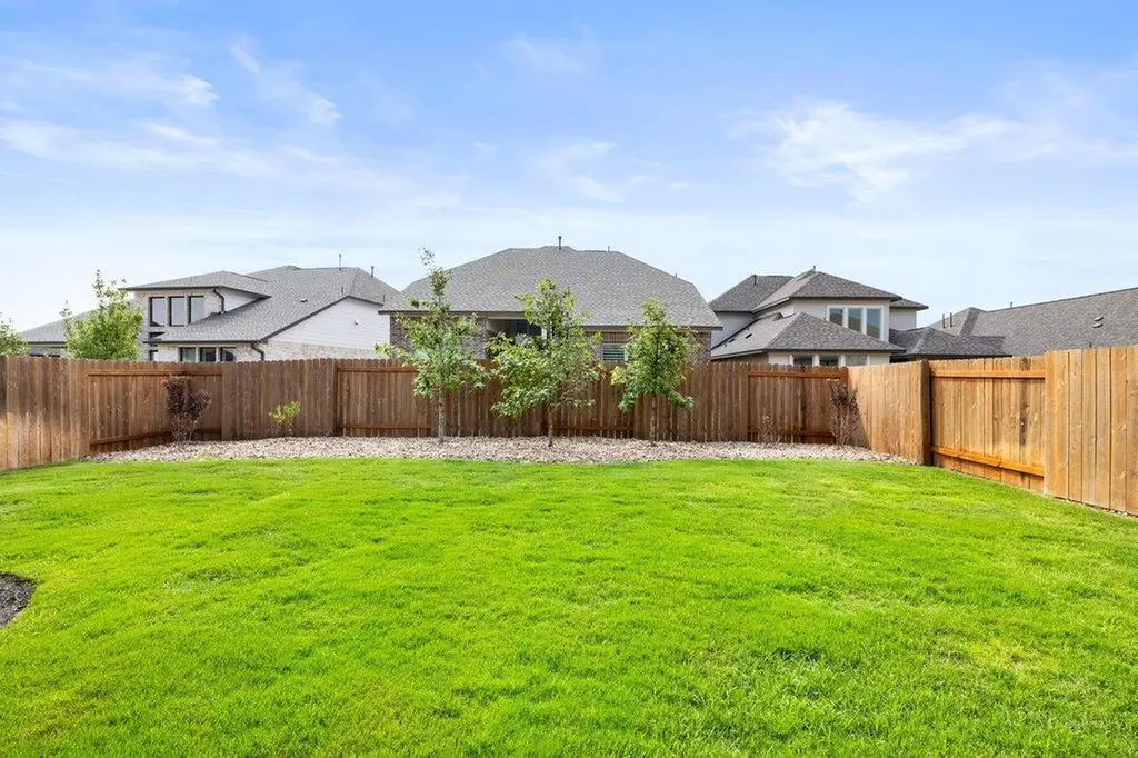 6305 Wavell Place Austin TX 78738