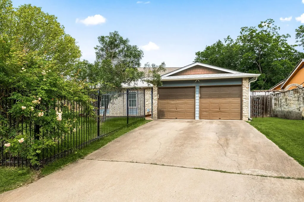 7802 Elderberry Drive Austin TX 78745