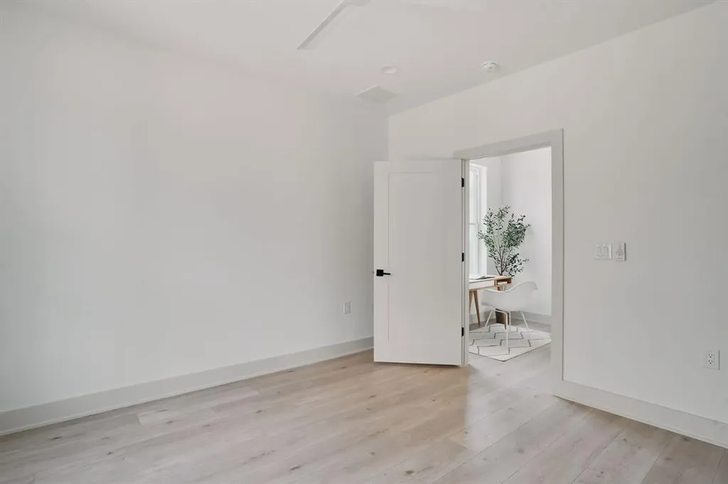 2209 Woodland Avenue Austin TX 78741