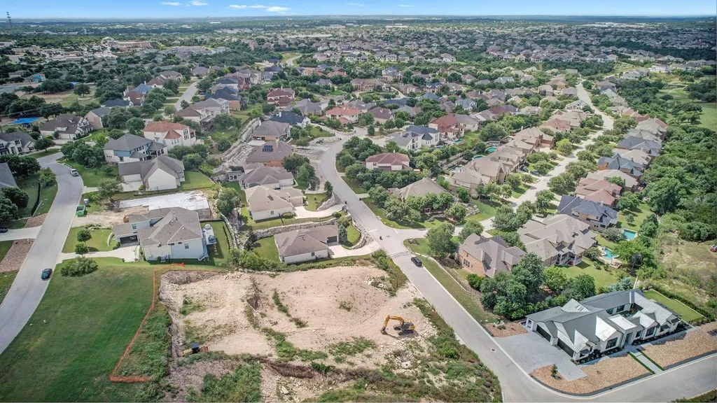 2001 Mesita Way Leander TX 78641