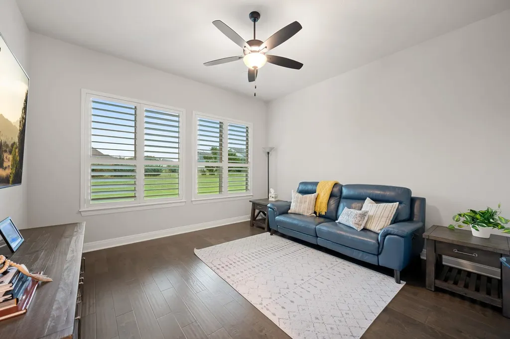 113 Idle Spur Liberty Hill TX 78642