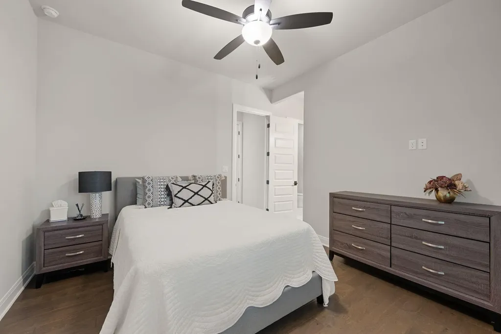 113 Idle Spur Liberty Hill TX 78642