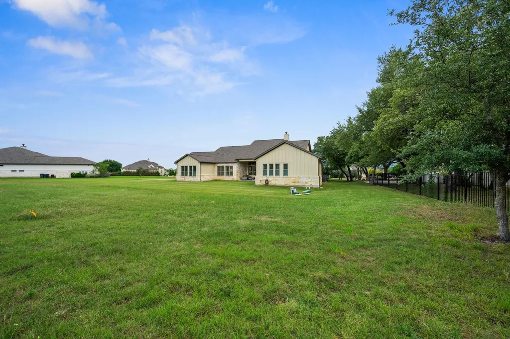 113 Idle Spur Liberty Hill TX 78642