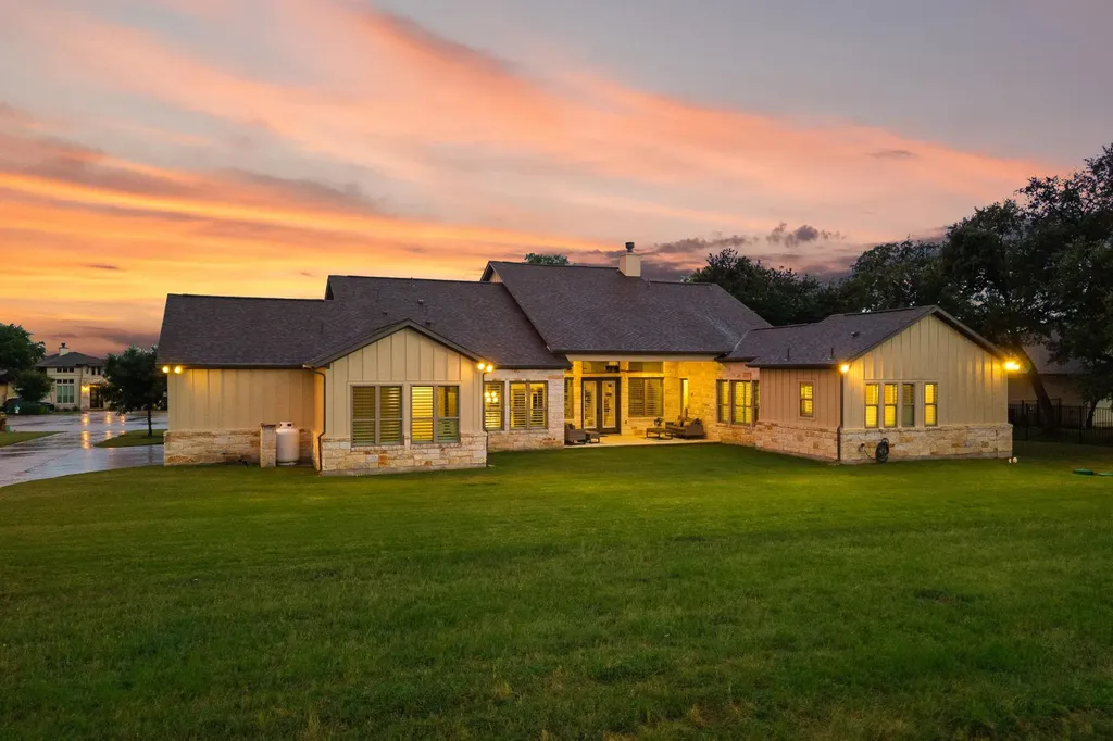 113 Idle Spur Liberty Hill TX 78642