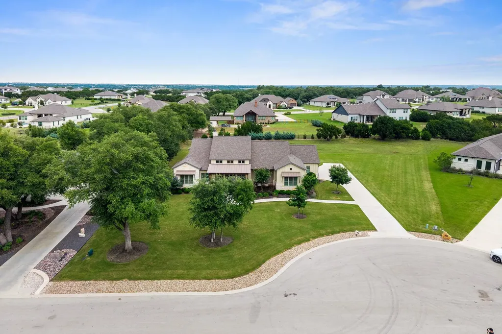 113 Idle Spur Liberty Hill TX 78642