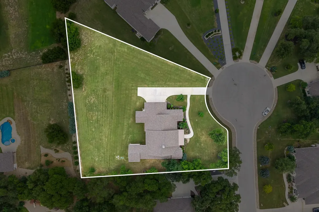 113 Idle Spur Liberty Hill TX 78642