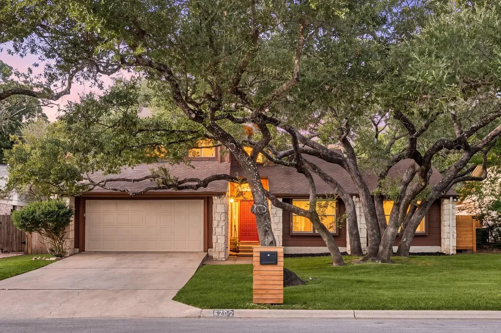 6702 Fireoak Drive Austin TX 78759