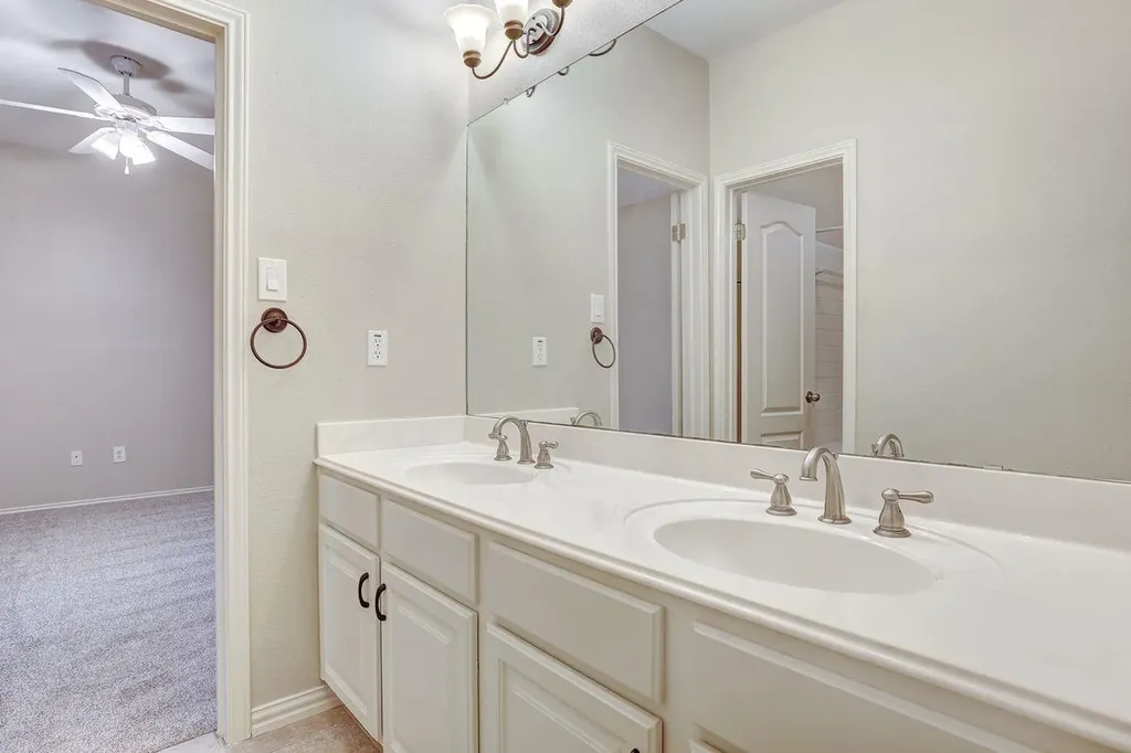 301 Rim Rock Drive Georgetown TX 78628