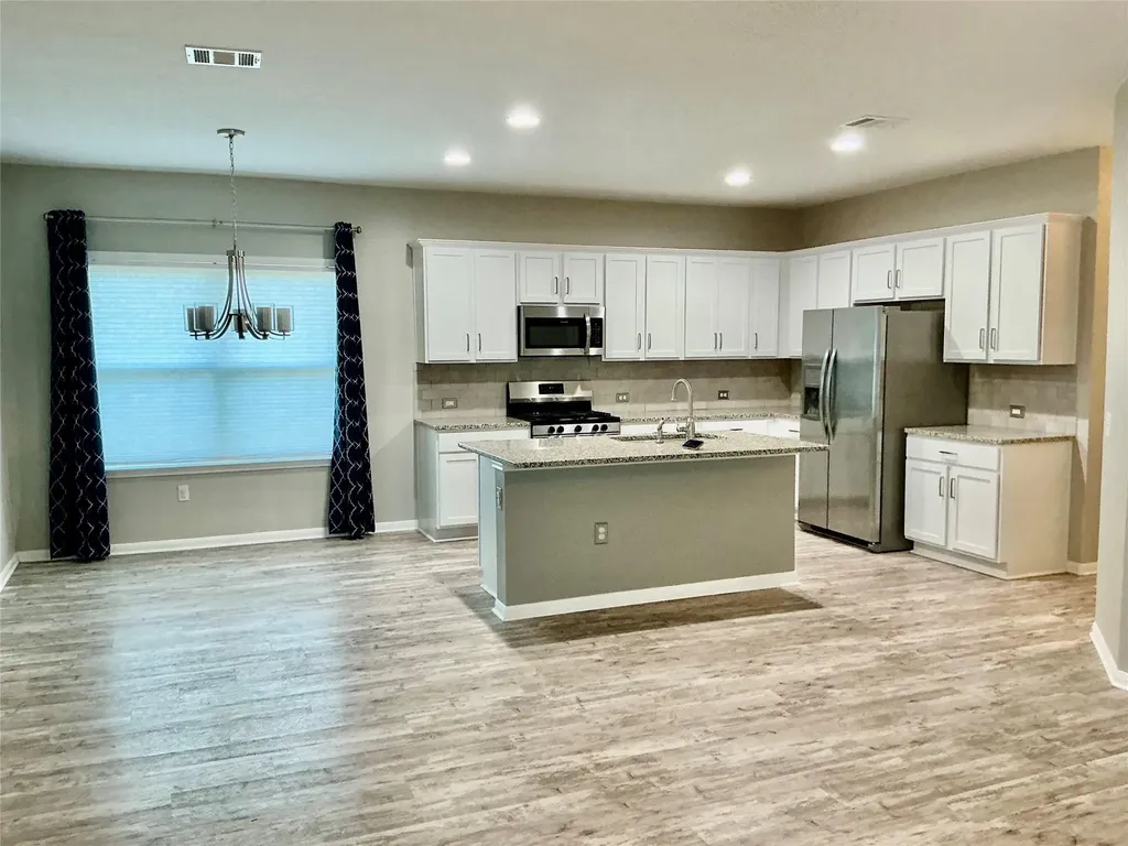 305 Rusk Bluff Avenue Leander TX 78641