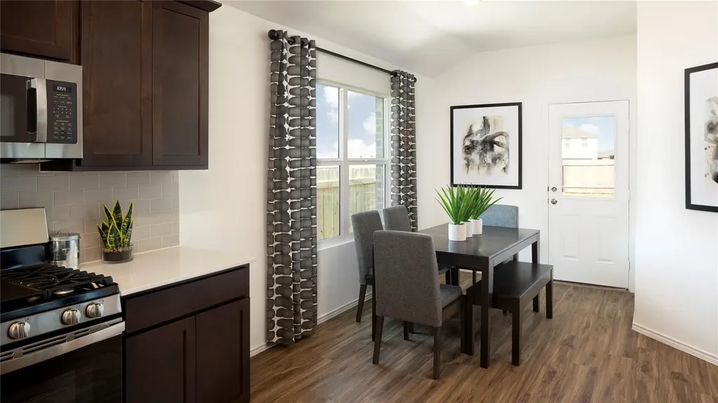 1301 Hermosa Gardens Georgetown TX 78628