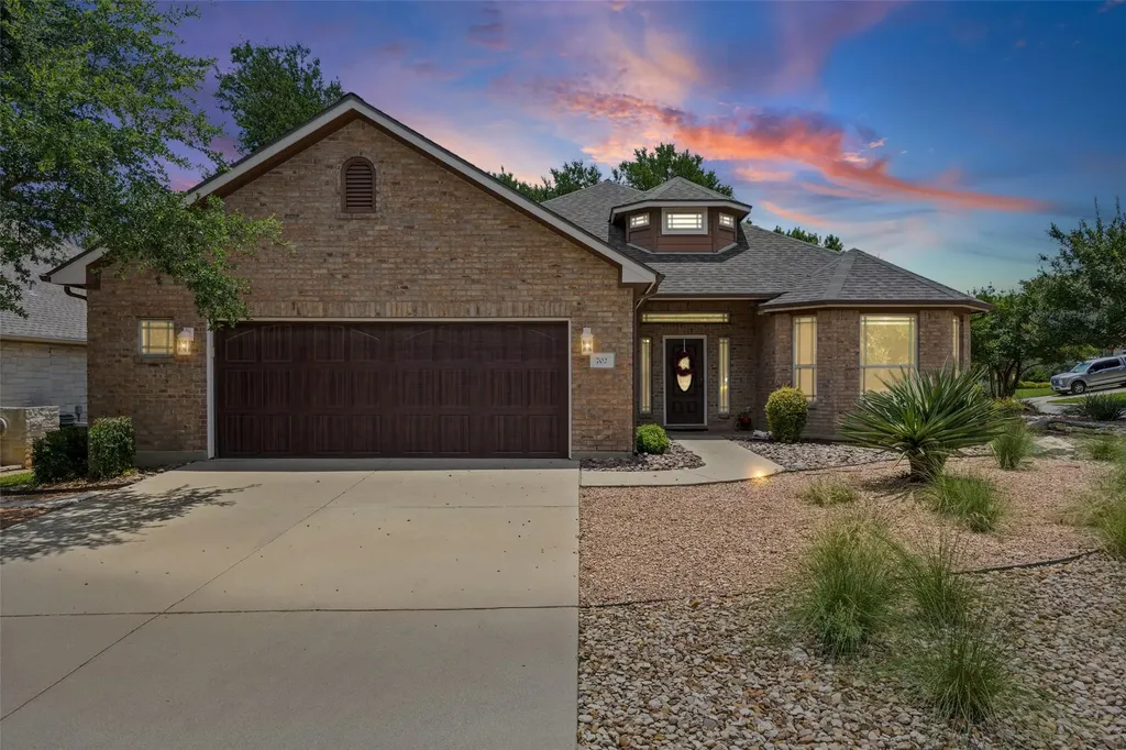 702 Enchanted Rock Trail Georgetown TX 78633