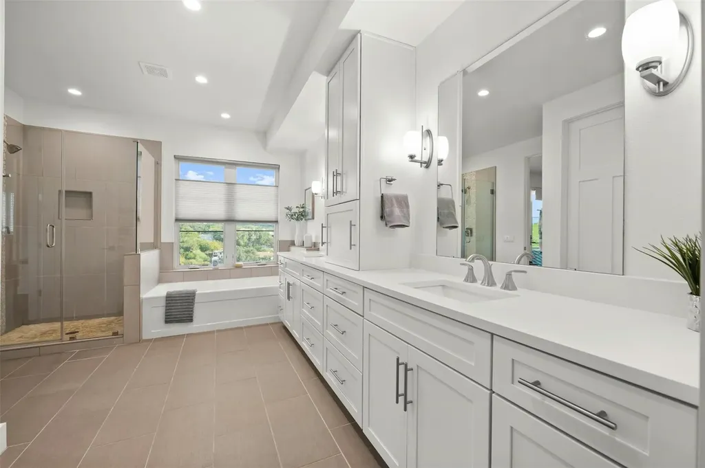 5717 Lost Horizon Drive Austin TX 78759