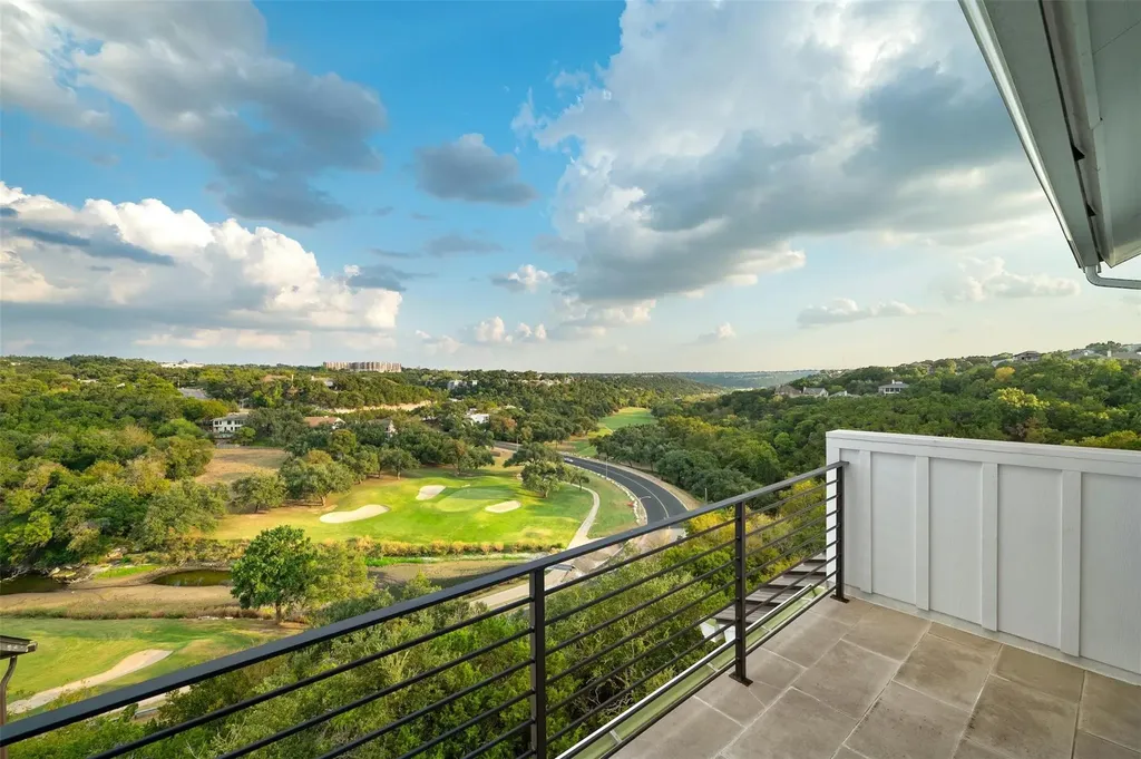 5717 Lost Horizon Drive Austin TX 78759