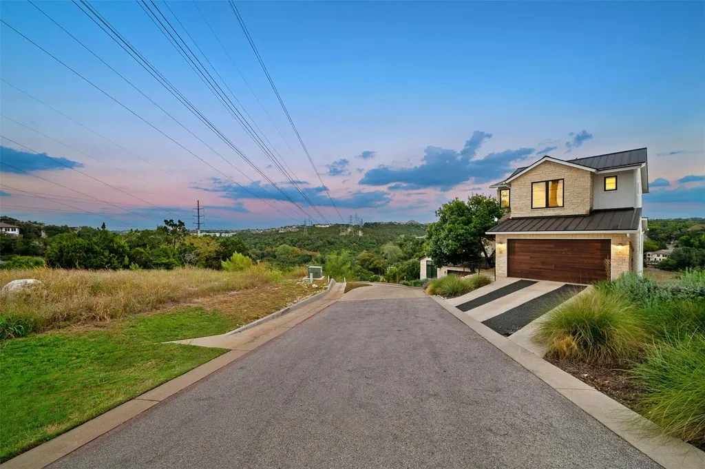5717 Lost Horizon Drive Austin TX 78759