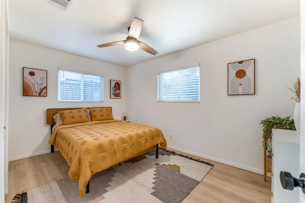4907 Sylvandale Drive Austin TX 78745