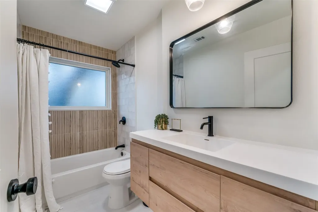 4907 Sylvandale Drive Austin TX 78745