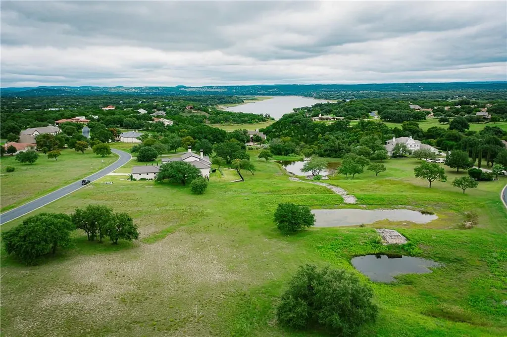 27410 Waterfall Hill Pkwy Waterfall Hill Pkwy Parkway Spicewood TX 78669