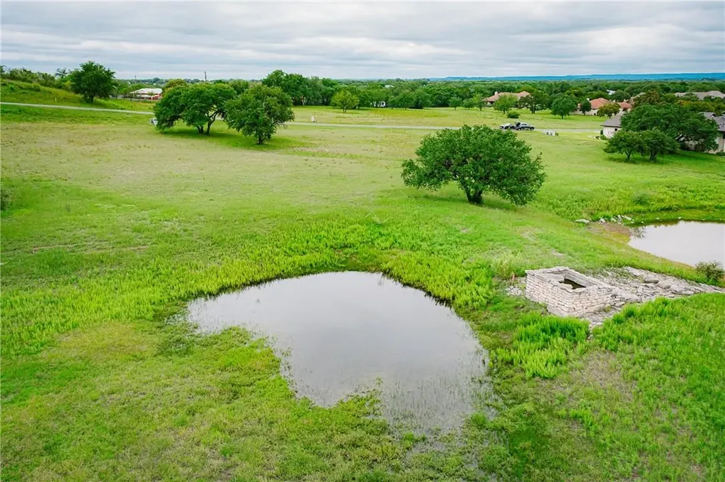 27410 Waterfall Hill Pkwy Waterfall Hill Pkwy Parkway Spicewood TX 78669