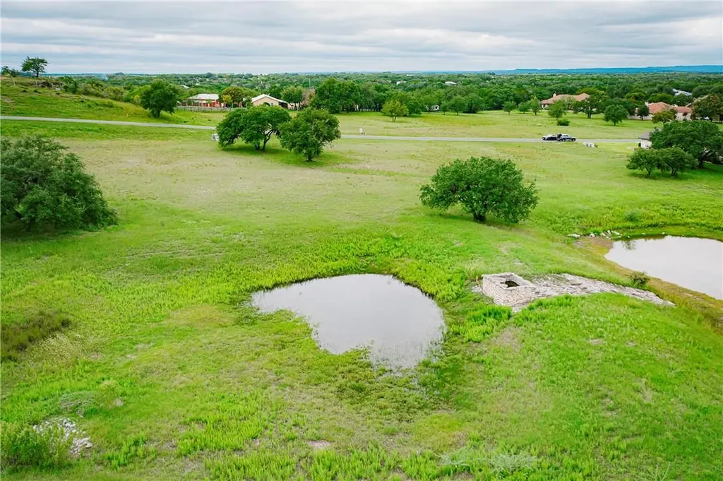 27410 Waterfall Hill Pkwy Waterfall Hill Pkwy Parkway Spicewood TX 78669