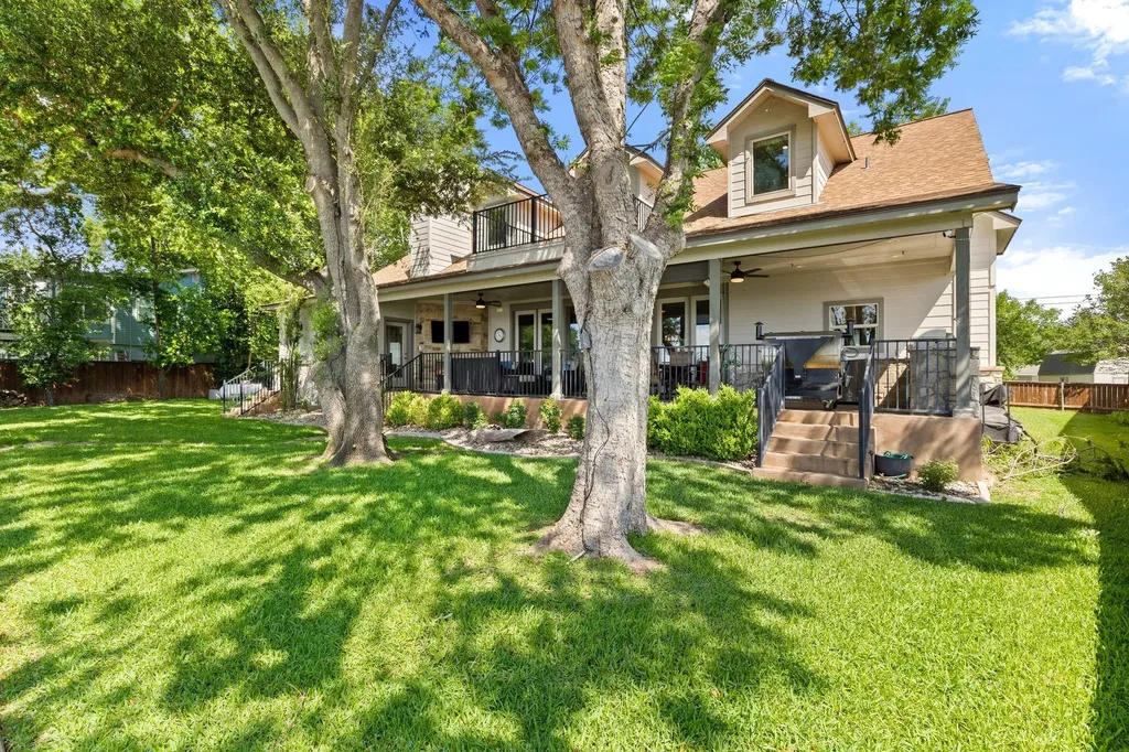 402 South Shorewood Drive Granite Shoals TX 78654