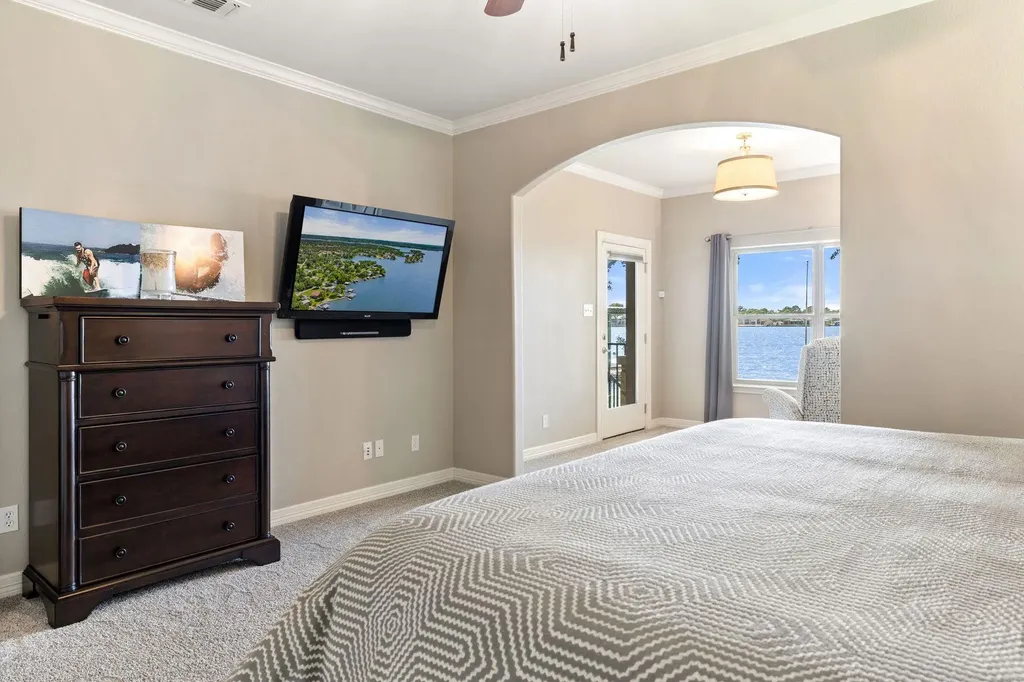 402 South Shorewood Drive Granite Shoals TX 78654
