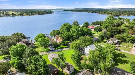 402 South Shorewood Drive Granite Shoals TX 78654