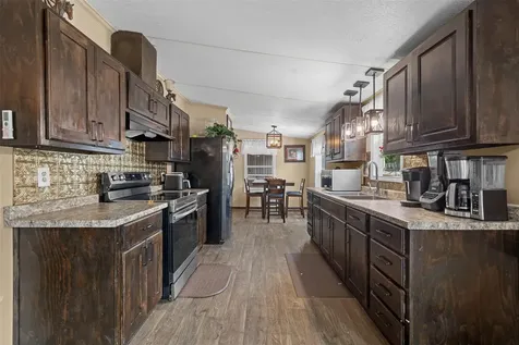 857 E Guadalupe Street La Grange TX 78945