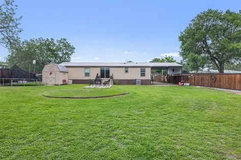 857 E Guadalupe Street La Grange TX 78945
