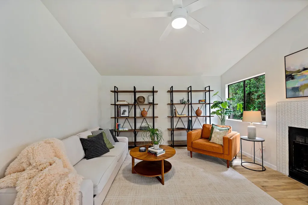 11837 Shropshire Boulevard Austin TX 78753