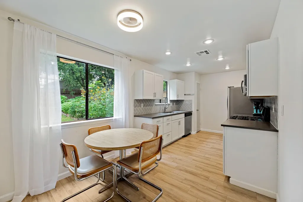 11837 Shropshire Boulevard Austin TX 78753