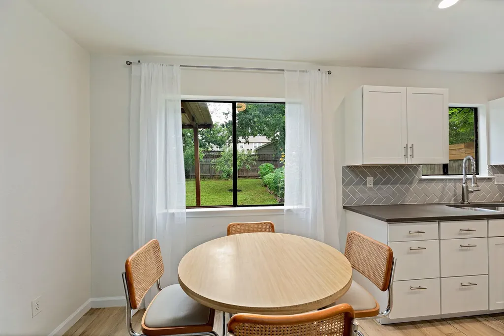 11837 Shropshire Boulevard Austin TX 78753