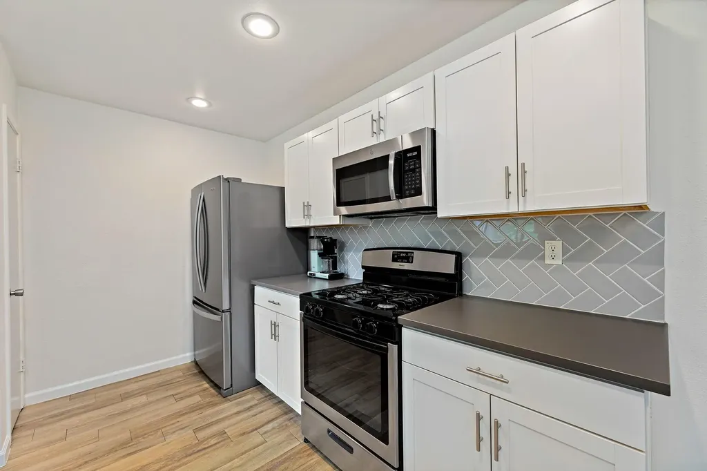 11837 Shropshire Boulevard Austin TX 78753