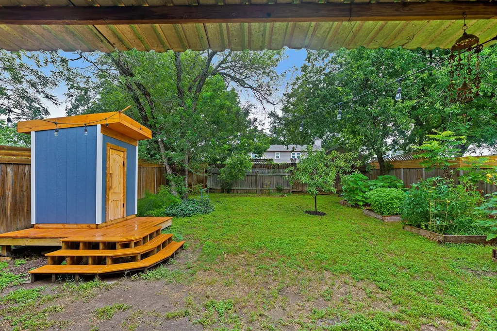 11837 Shropshire Boulevard Austin TX 78753