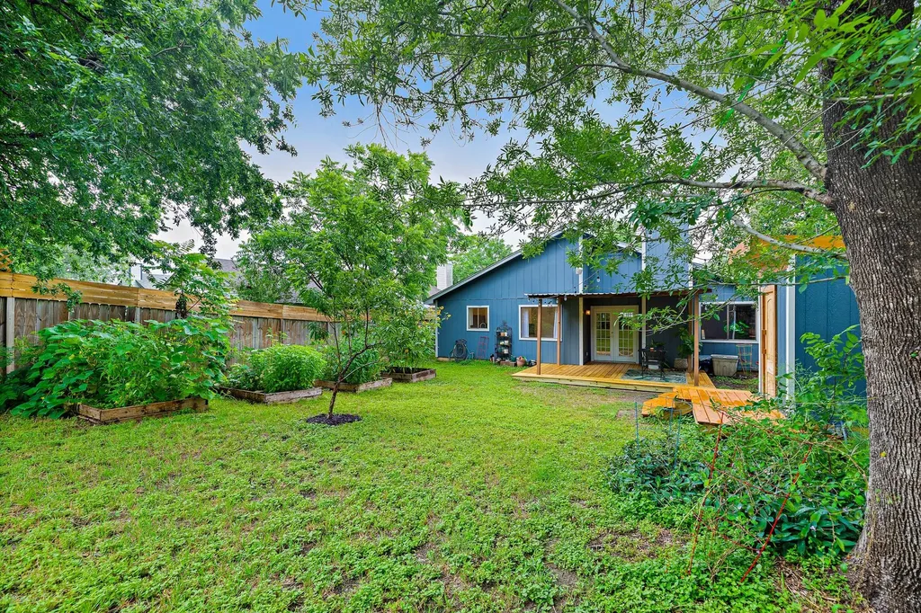 11837 Shropshire Boulevard Austin TX 78753
