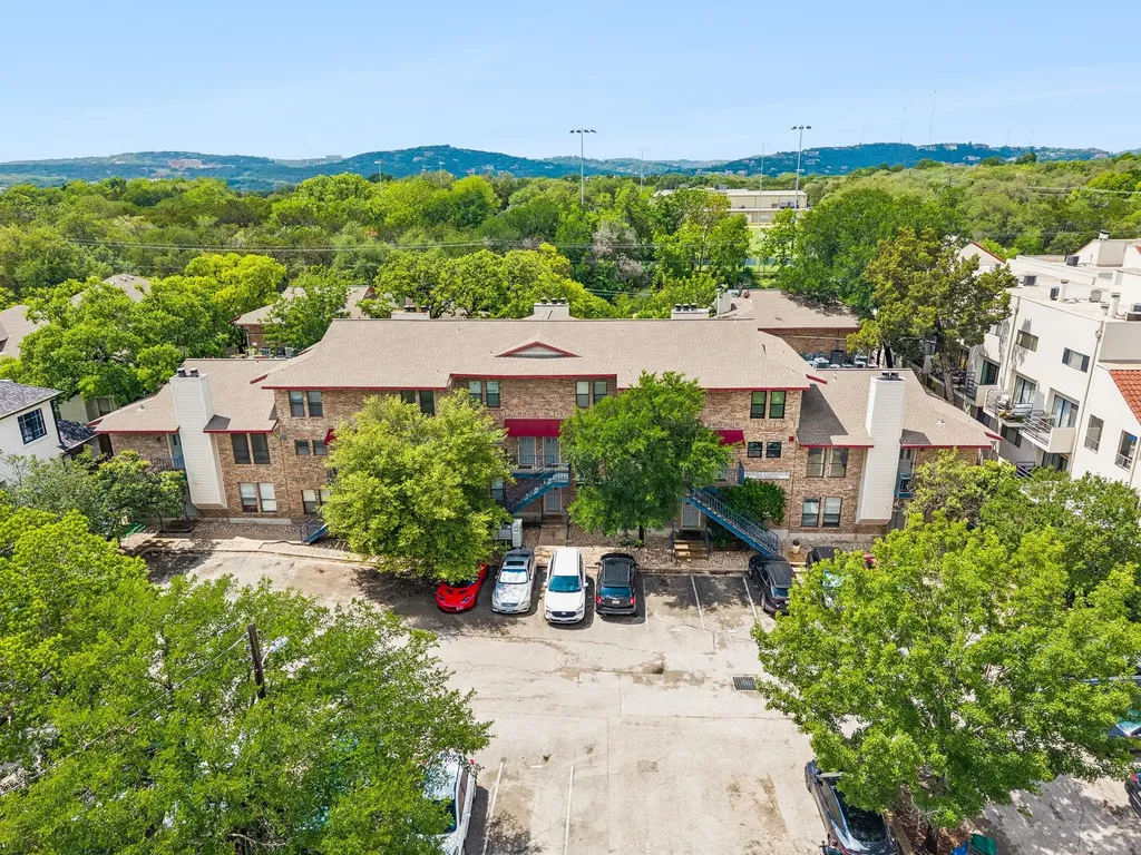 1404 Norwalk Lane Austin TX 78703