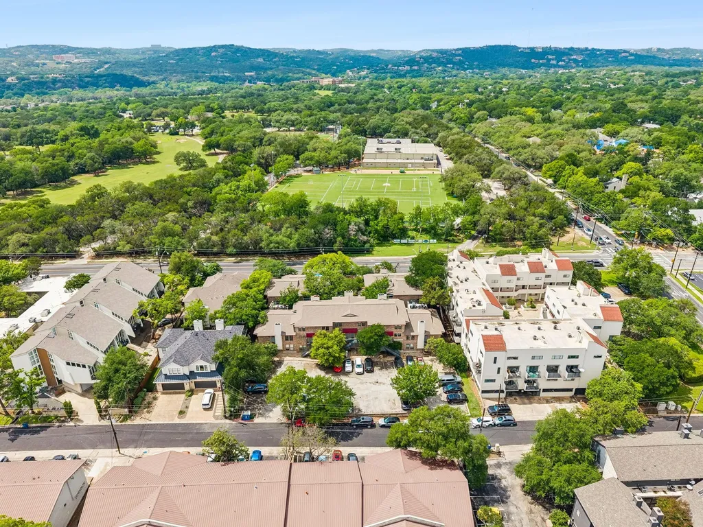 1404 Norwalk Lane Austin TX 78703