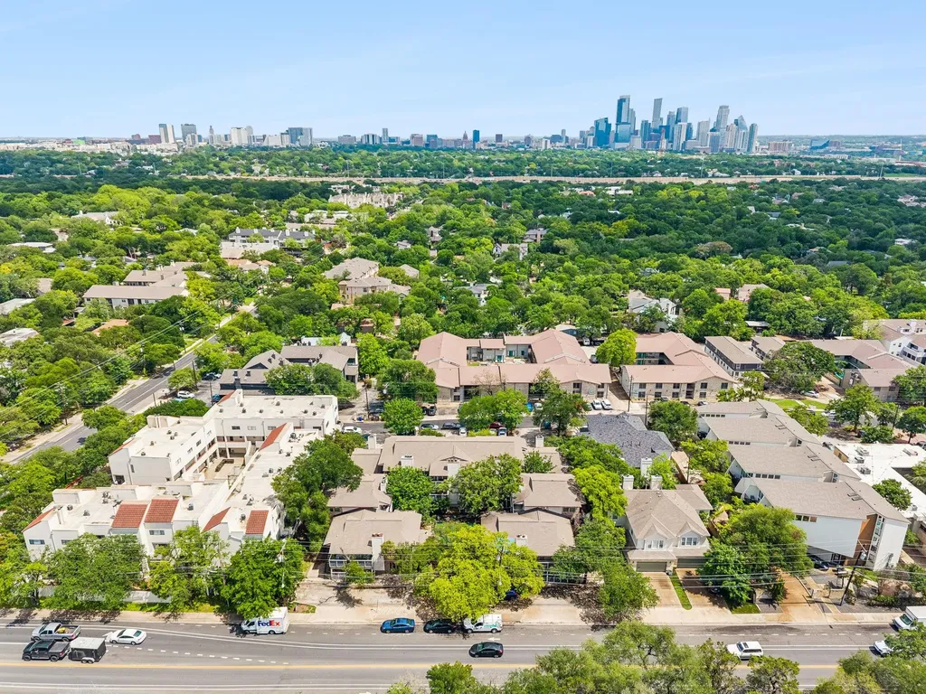 1404 Norwalk Lane Austin TX 78703
